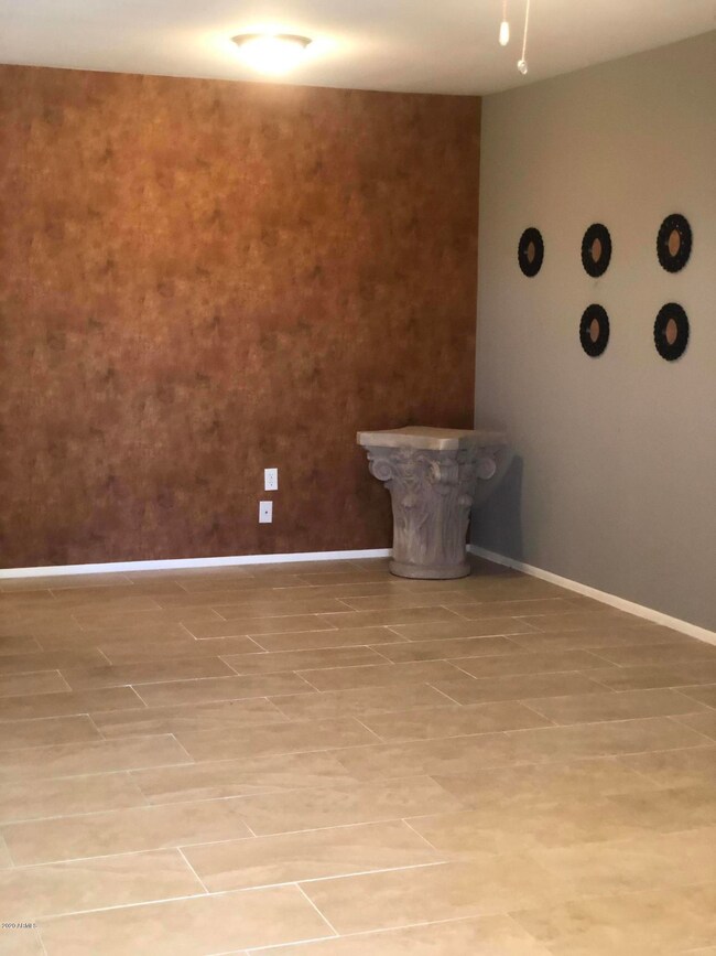 13610 N 111th Ave unit 5, Sun City, AZ 85351 - photo 4