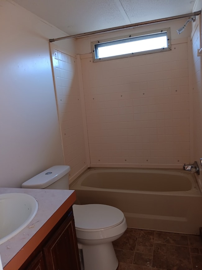 1000 Maple Hills Park unit 180, Cross Lanes, WV 25313 - photo 5