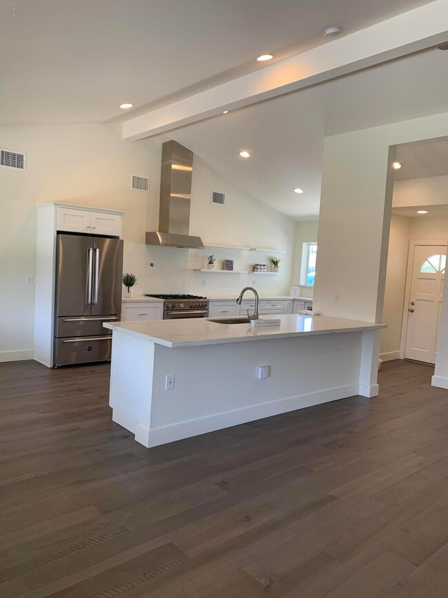 Open kitchen