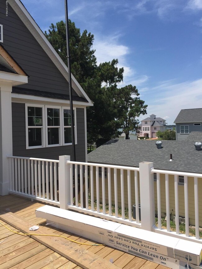 229 Pelican Dr, Atlantic Beach, NC 28512 - photo 4