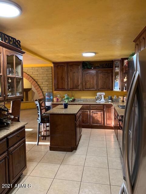 3038 N 40th Dr, Phoenix, AZ 85019 - photo 4