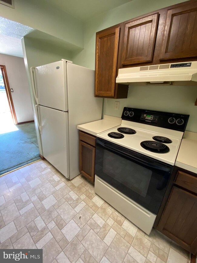 44763 Woodlake Ct unit 2A, California, MD 20619 - photo 2