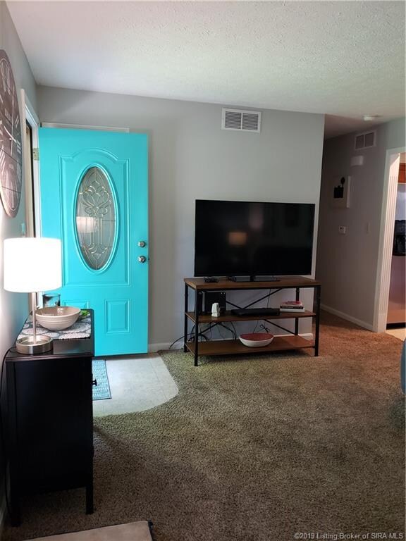 8318 Cypress Dr, Charlestown, IN 47111 - photo 5