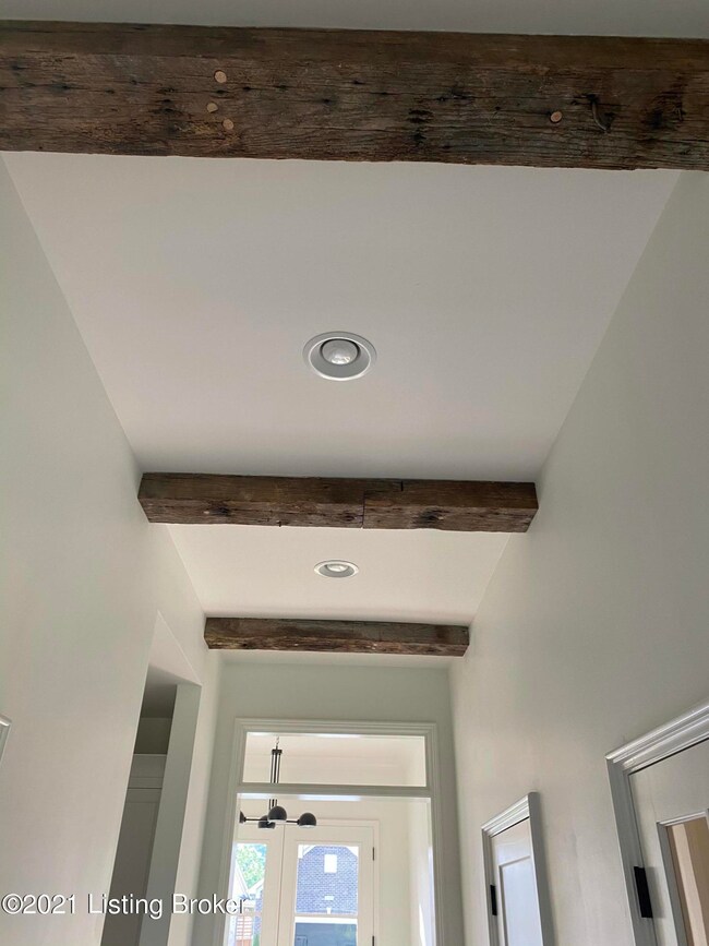 626A3A60-7AD7-4F33-AAAA-E663CA207F93