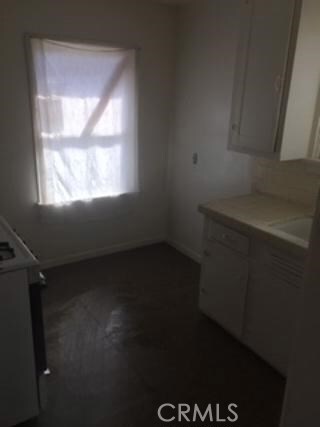 15522 3rd St unit B, Victorville, CA 92395 - photo 5