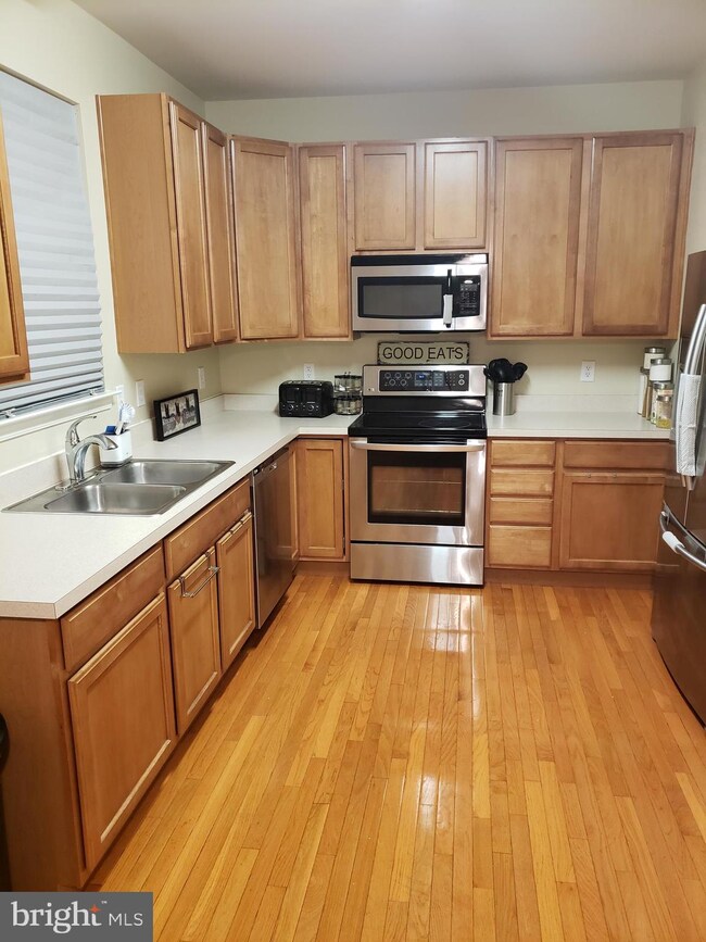 113 Mcmullen Cir, Wilmington, DE 19802 - photo 4