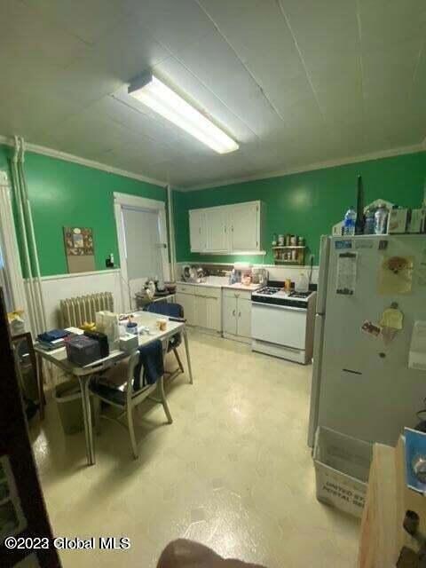 14 103rd St, Troy, NY 12180 - photo 4