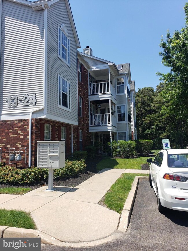 22 Inverness Cir unit 22, Marlton, NJ 08053 - photo 2