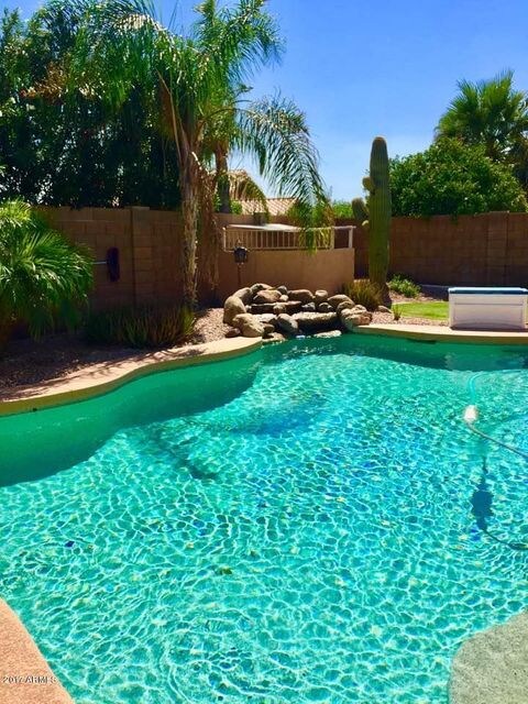 Pool 1