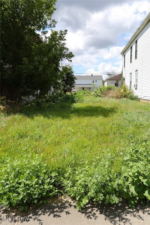 1521 State St, Steubenville, OH 43952 - photo 5