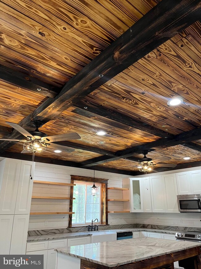 594 Baynesville Rd, Montross, VA 22520 - photo 6