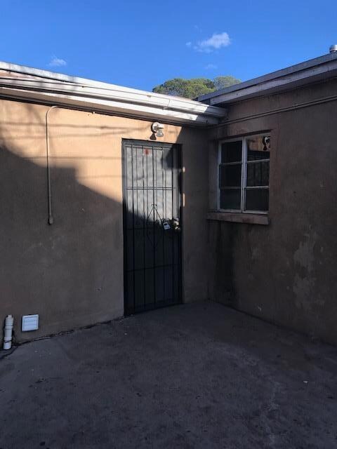 7909 La Jolla Dr unit A, El Paso, TX 79915 - photo 2