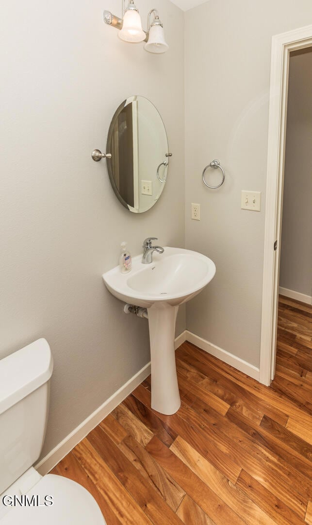 1/2 Bathroom