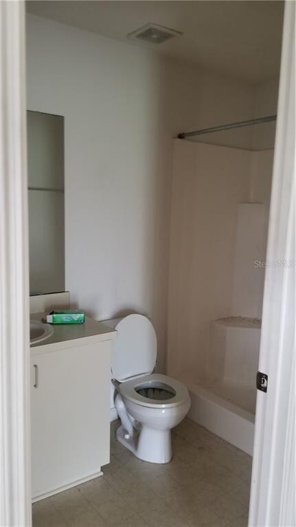 2nd Bathroom