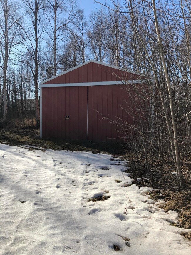 Detached Shop