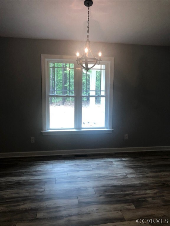 354 Shady Ln, Dunnsville, VA 22454 - photo 7