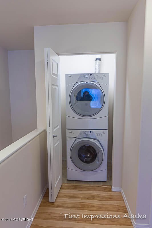 Washer & Dryer Stay!