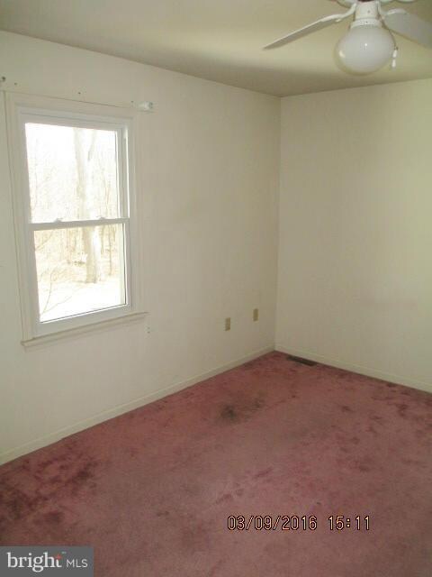 18032 Par Three Dr, Hagerstown, MD 21740 - photo 7