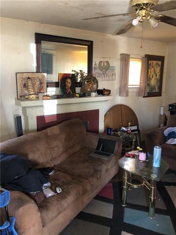 7027 Indiana Ave, Kansas City, MO 64132 - photo 5