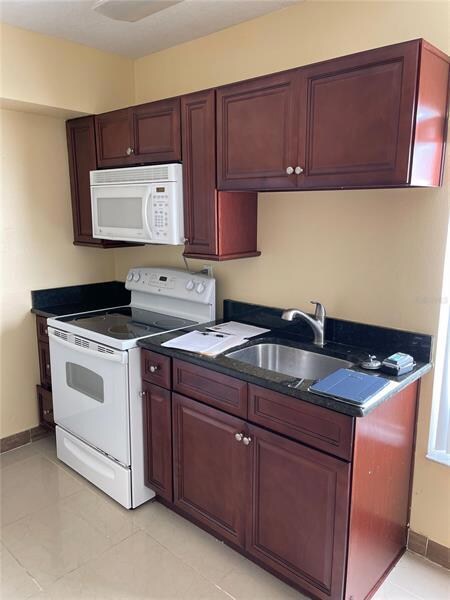 2836 Fan Palm Dr unit Lockout, Davenport, FL 33897 - photo 5