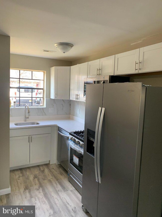 169 La Cascata, Clementon, NJ 08021 - photo 3