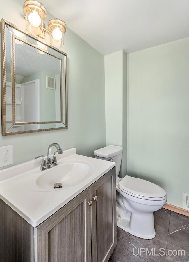 607 N 7th St, Gladstone, MI 49837 - photo 7