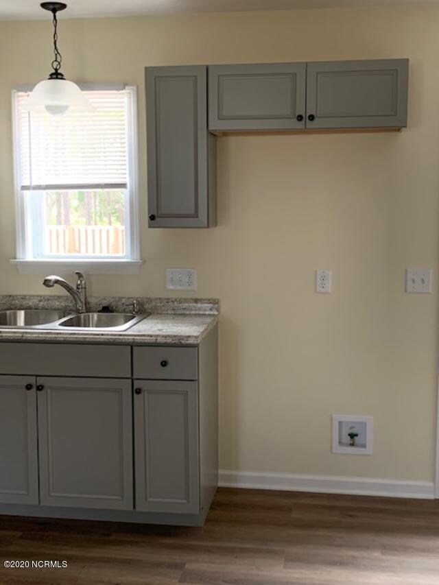Cedar- sink and refrig space