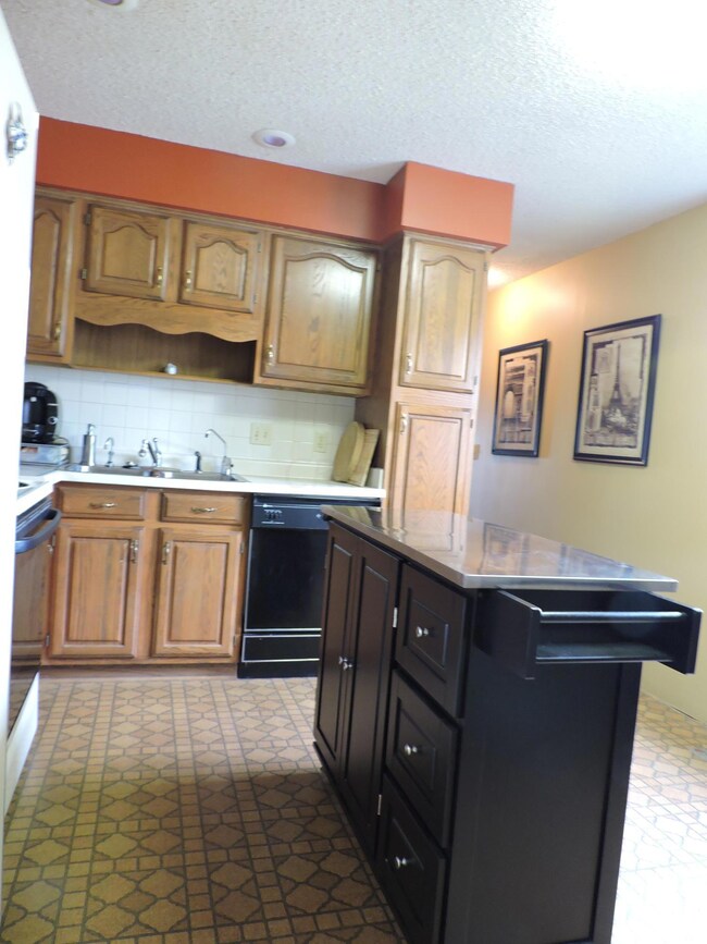 6208 Roxburgh Ct 024