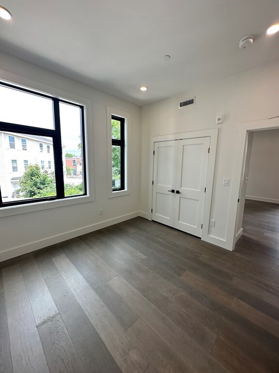 103 Washington St unit 6, Somerville, MA 02143 - photo 5