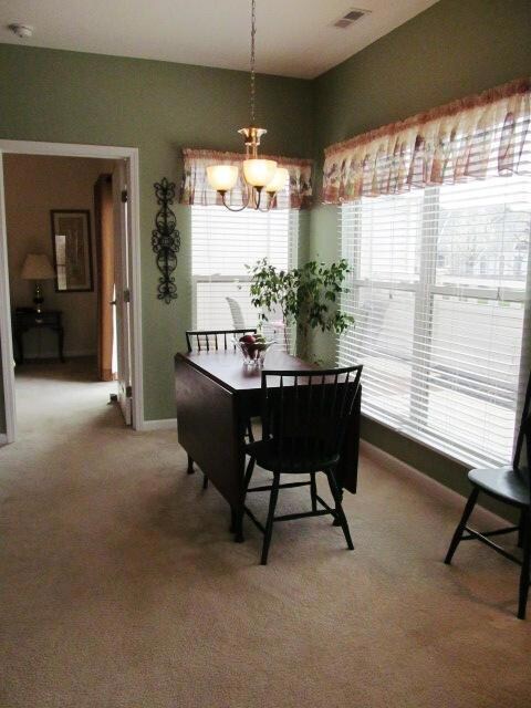 1 dining room