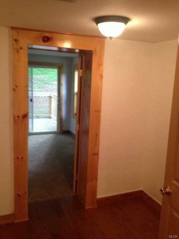 206 Riverview Dr, Walnutport, PA 18088 - photo 5