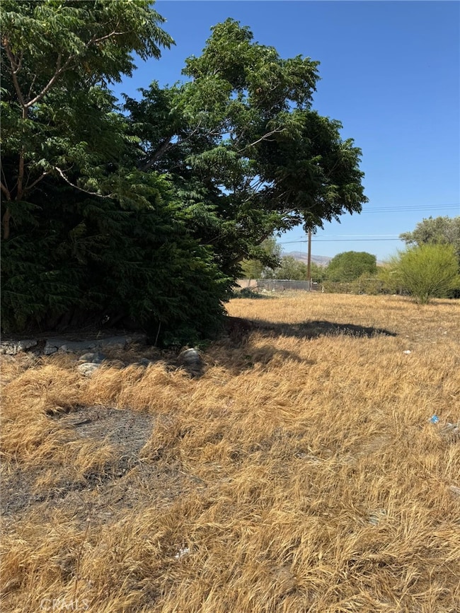 732 N Allen St, Banning, CA 92220 - photo 3