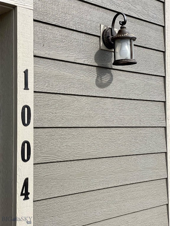 1004 Meriwether