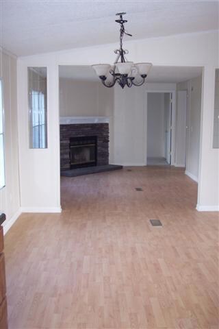 590 Hendrixson Dr, Manchester, TN 37355 - photo 5