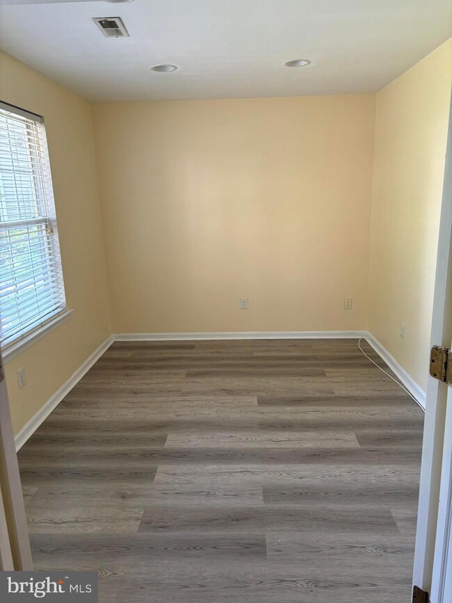 1370 Tristram Cir unit 1370, Mantua, NJ 08051 - photo 5