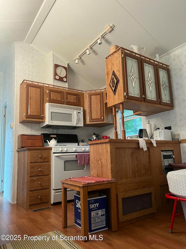 W699 Snowshoe Dr unit Wl9-699, Covington Township, PA 18444 - photo 4