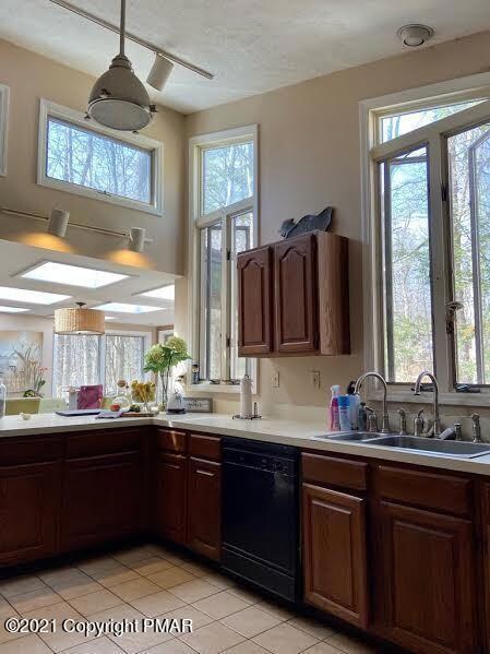 103 Tunkhannock Trail, Pocono Pines, PA 18350 - photo 3