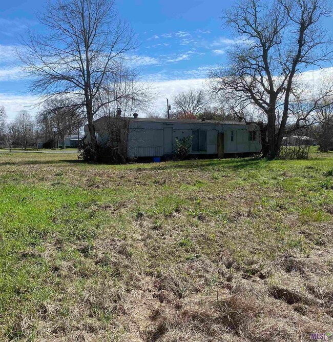 4819 Pecan Grove Rd, Port Allen, LA 70767 - photo 3