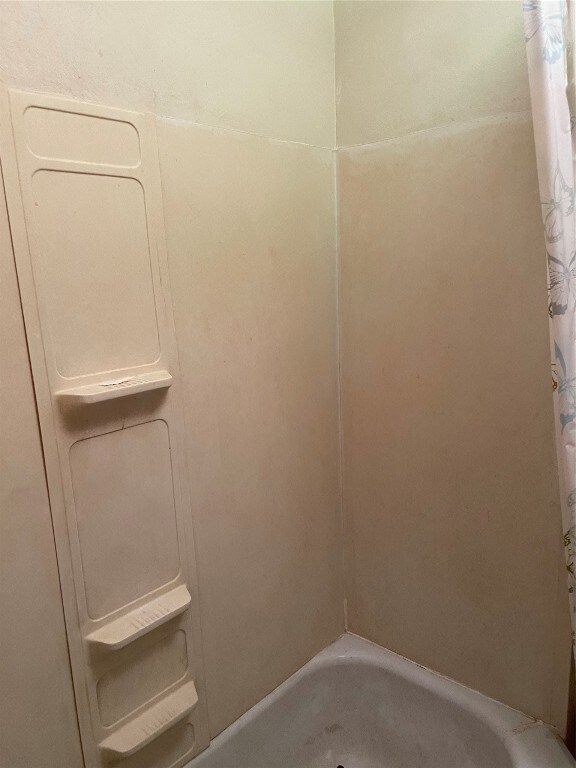 11 Cleveland Ave unit 1, Endicott, NY 13760 - photo 3