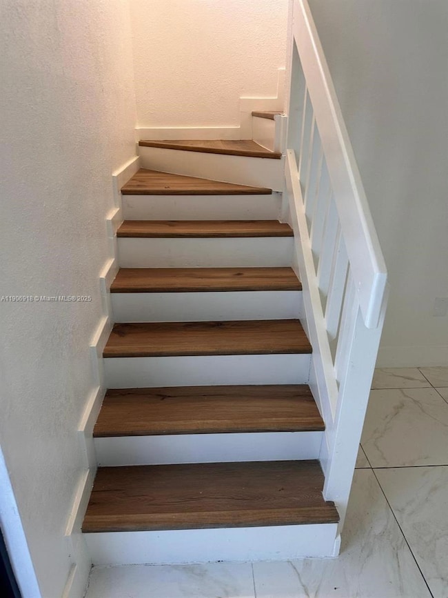 2314 W 62nd St unit 3, Hialeah, FL 33016 - photo 4