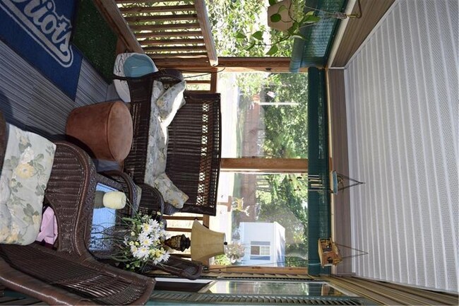 Screened porch.