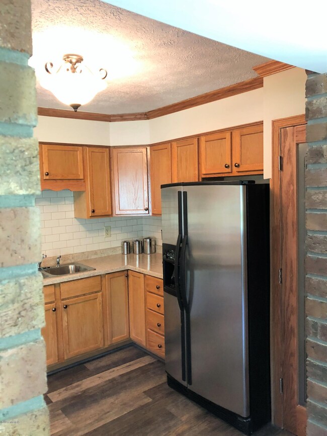 10791 N 45th St, Augusta, MI 49012 - photo 4