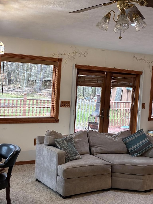 114 Hershey Rd, Franklin, PA 16323 - photo 5