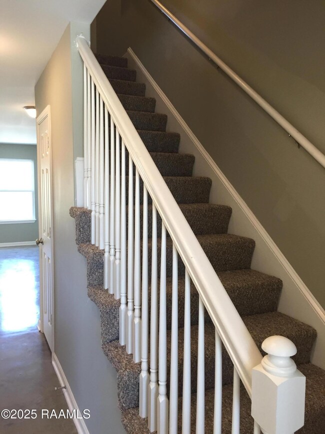 1608 Dehart Dr unit B C, New Iberia, LA 70560 - photo 6