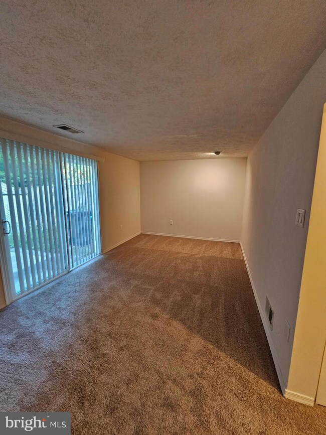 7347 Branchwood Terrace, Clinton, MD 20735 - photo 3