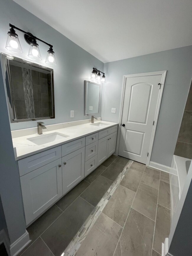 3124 W 19th Place, Gary, IN 46404 - photo 7