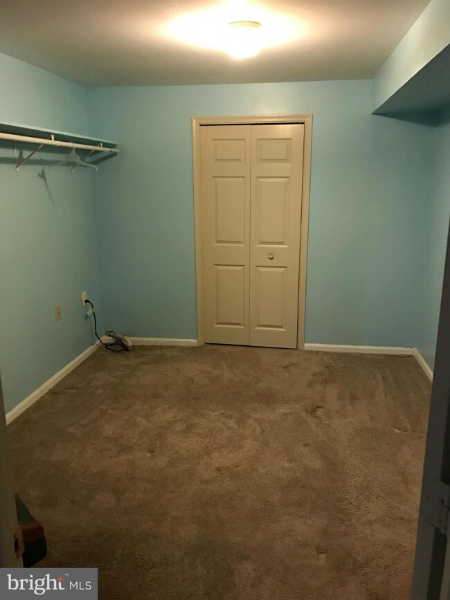 7210 Willow Hill Dr, Capitol Heights, MD 20743 - photo 7