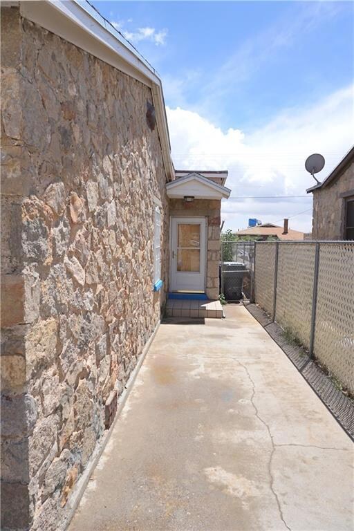 3408 Jackson Ave, El Paso, TX 79930 - photo 4