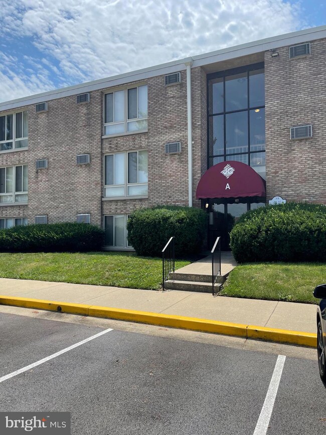 501 Prospect Blvd unit 7A, Frederick, MD 21701 - photo 2