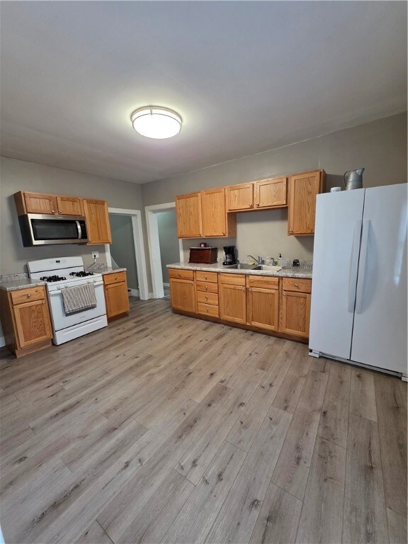 W11421 Alderman St, Humbird, WI 54746 - photo 3